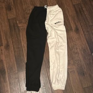 ADIKA JOGGER SWEATPANTS